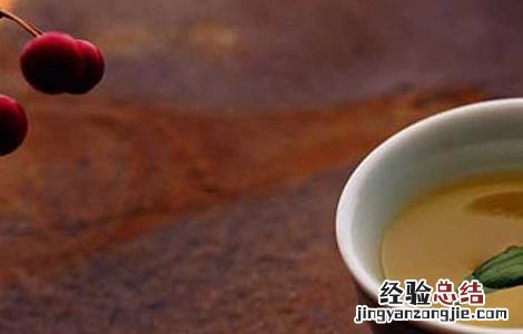 山楂荷叶茶的功效及禁忌 山楂荷叶茶的功效及禁忌