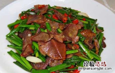 韭菜根的功效与作用 韭菜根的药用价值 韭菜的功效与作用
