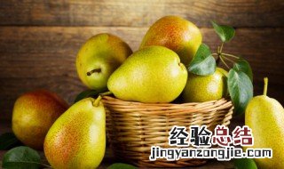 黑梨怎么熬能治咳嗽化痰止咳 黑芝麻炖梨化痰