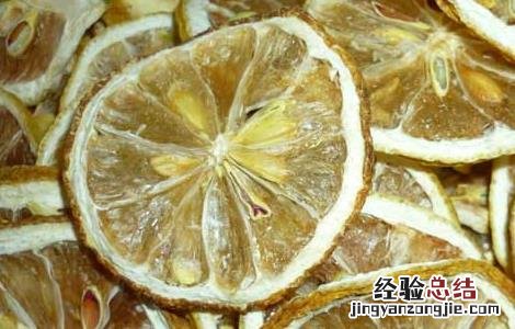 柠檬片泡水能祛斑吗 柠檬片泡水能祛斑吗女生