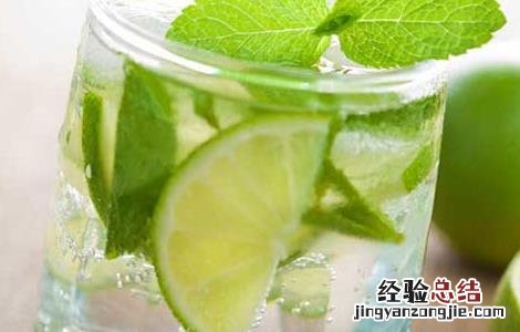 柠檬片怎么泡减肥 柠檬片泡水减肥法