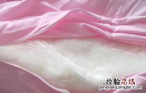 棉花被和蚕丝被哪个好 棉花被和蚕丝被哪个好,当初不懂