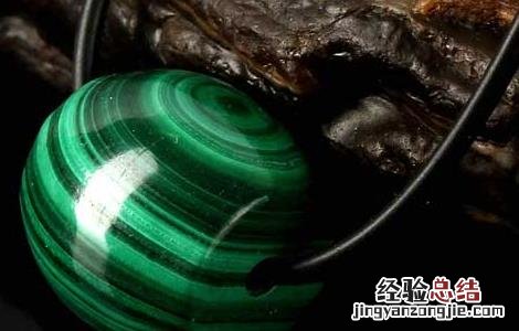 孔雀石化学式是什么 孔雀石化学名