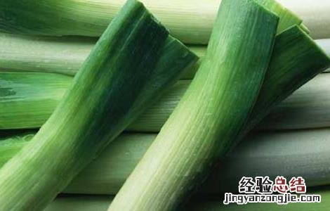 大葱的功效与作用吃法 大葱的功效与作用及食用方法