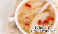 冰糖炖梨如何制作 冰糖炖梨如何制作的