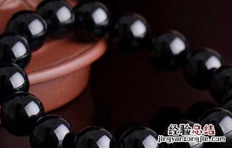 黑碧玺的功效和作用 黑碧玺的功效和作用是什么