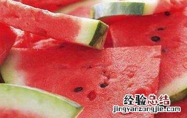 吃西瓜的好处和坏处 天天吃西瓜的好处和坏处