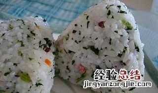 三角形饭团如何做 三角饭团的做法介绍