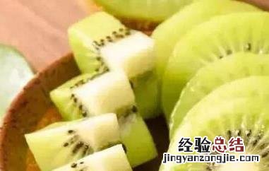 吃猕猴桃的好处和坏处 女人吃猕猴桃的好处和坏处
