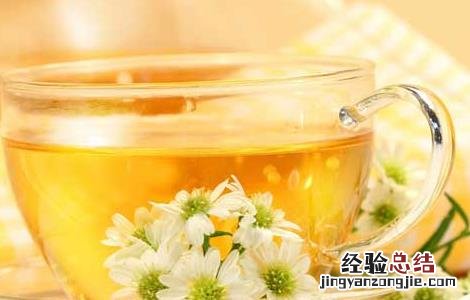 雪梨菊花茶的功效与禁忌 菊花茶的功效与禁忌