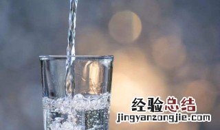 早上第一杯水什么时候喝最好 早上第一杯水什么时候喝