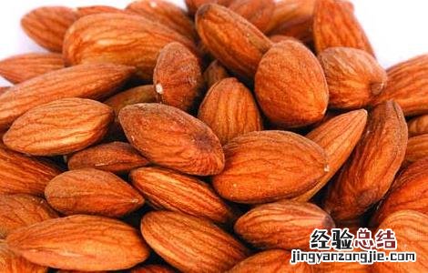 巴旦木和杏仁的区别 巴旦木和杏仁营养价值哪个好
