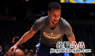 左手运球如何练到和右手一样 左手运球如何练到和右手一样的球