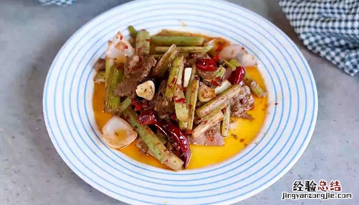 干锅洋葱牛柳的做法 牛柳炒洋葱图片