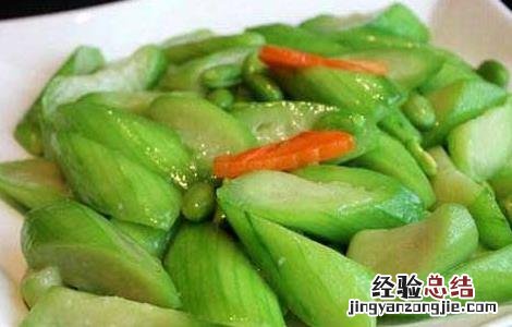 炒丝瓜的功效及家常做法 炒丝瓜的家常做法大全