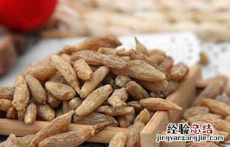 麦冬枸杞泡水喝的功效及做法 麦冬枸杞泡水喝的功效及做法窍门