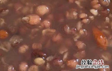 红豆薏米粥的做法与功效及禁忌 红豆薏米粥的做法与功效及禁忌
