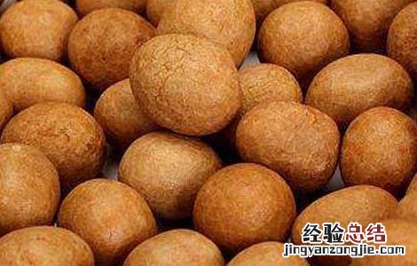 鱼皮花生的功效及做法 鱼皮花生的做法大全
