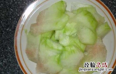 西瓜皮怎么做好吃简单 西瓜皮怎么做好吃