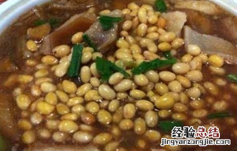 黄豆炖猪皮的功效及做法 黄豆炖猪皮的功效及做法大全