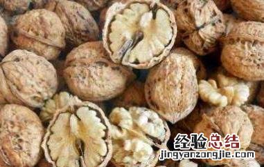 云南薄皮核桃的功效与作用 云南纸皮核桃的功效与作用