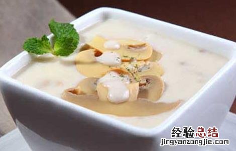 奶油蘑菇汤的功效及做法视频 奶油蘑菇汤的功效及做法