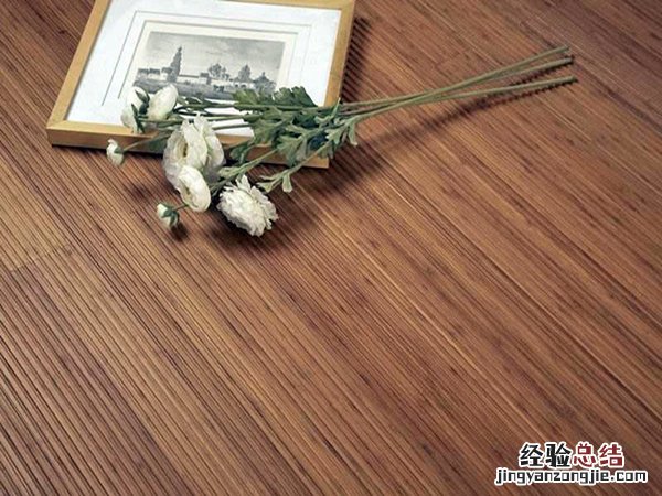实木地板缺点详解视频 实木地板缺点详解