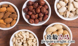 花生怎么煮才会软烂 迅速炖烂花生仁的方式