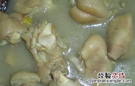 清炖猪蹄的功效及做法 清炖猪蹄的功效及做法视频