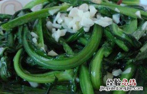 清炒油麦菜的家常做法 清炒油麦菜的功效及做法