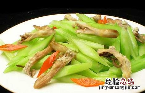 西芹炒肉的功效及做法 西芹炒肉的做法大全