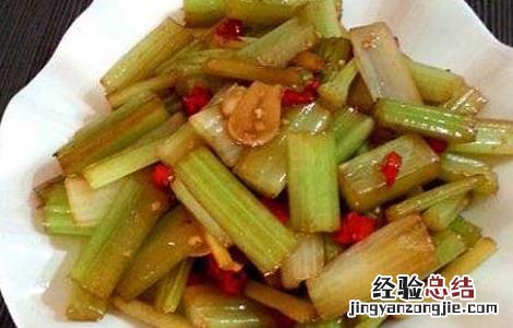 清炒西芹的功效及做法 清炒西芹的做法大全