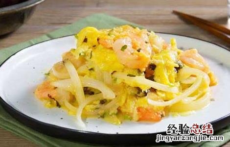 洋葱炒鸡蛋的功效及做法 洋葱炒鸡蛋的做法大全
