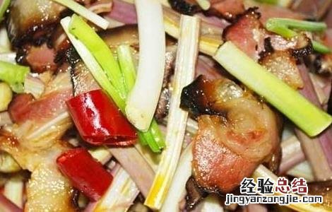 蕨菜炒腊肉的功效及做法 蕨菜炒腊肉的做法大全