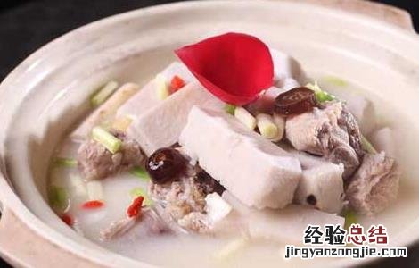 芋头蒸排骨的功效及做法大全 芋头蒸排骨的功效及做法