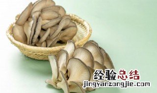 白蘑菇切开后是黑色正常吗还能吃吗 白蘑菇切开后是黑色正常吗