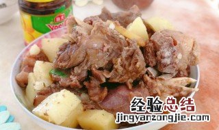 羊肉烧土豆怎么做好吃 羊肉烧土豆的做法