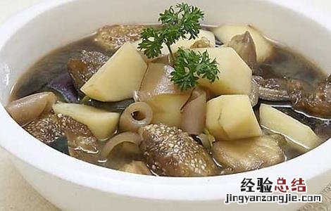 茄子炖土豆的家常做法东北 茄子炖土豆的家常做法