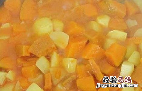 南瓜炖土豆的家常做法 南瓜炖土豆的家常做法大全
