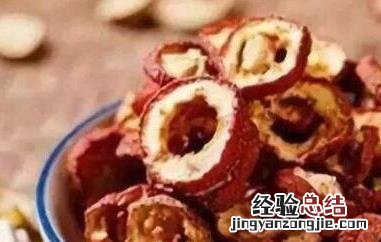 山楂片泡水的功效 枸杞山楂片泡水的功效