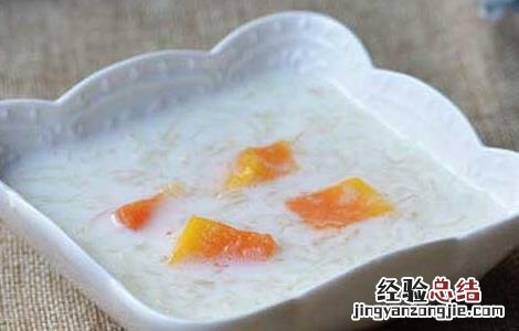 木瓜牛奶炖燕窝的功效和做法视频 木瓜牛奶炖燕窝的功效和做法