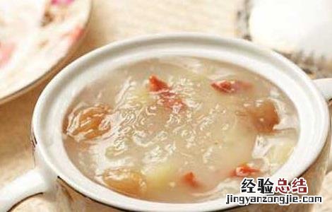 冰糖红枣炖燕窝的功效和做法 红枣冰糖燕窝怎么炖