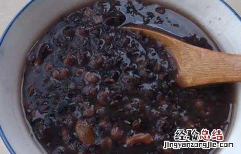 黑豆粥的功效和做法 黑豆粥的做法和功效与作用
