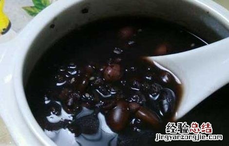黑豆粥的功效和做法 黑豆粥的做法和功效与作用