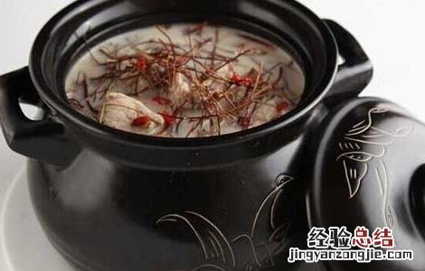 鸡骨草煲猪骨的家常做法 鸡骨草煲猪骨的家常做法大全
