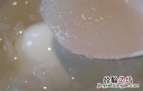 鸡蛋银耳汤的做法 鸡蛋银耳汤的做法大全