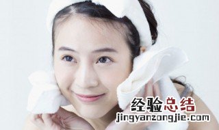 脸上涂完面霜会搓泥怎么回事 涂了面霜脸上搓泥怎么回事