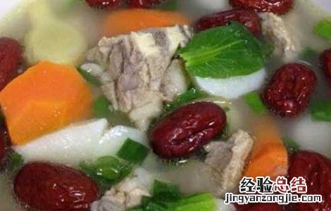 山药胡萝卜排骨汤的做法