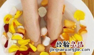 橘子皮泡脚有什么好处 橘子皮泡脚的作用是什么