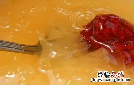 苹果银耳红枣汤的做法 银耳红枣汤的做法